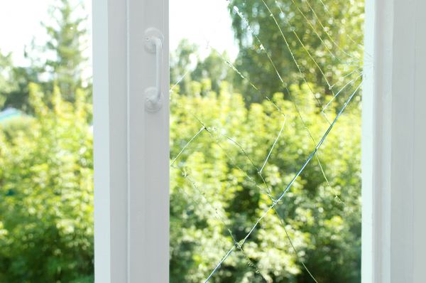 Cost of Cracked Window Repair in Katy