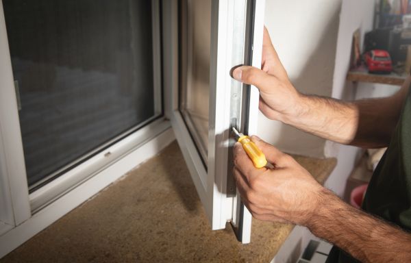 Cost of Dual Pane Window Repair in Katy