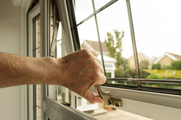 Cost of Window Hinge Repair in Katy