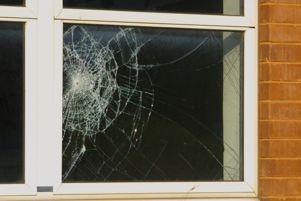 Cost of Window Crack Repair in Katy