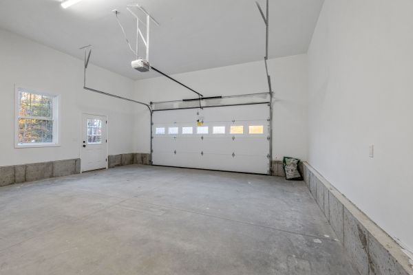 Cost of Garage Window Repair in Katy